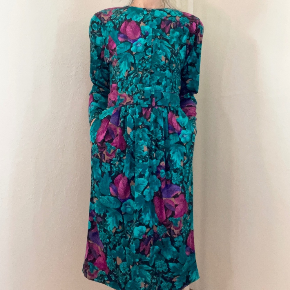 Vintage Jessica Howard by Mitchell Rodbell dress with belt